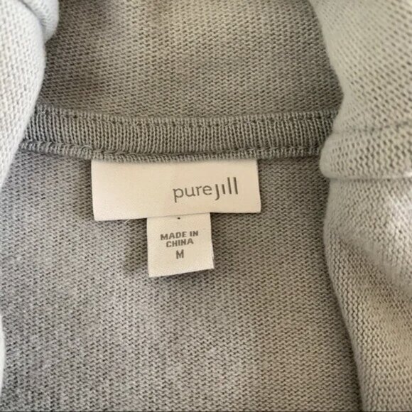 J. Jill Gray Cowl Neck Pullover Sweater M Soft Knit Casual Relaxed Fit Cozy - Picture 7 of 7